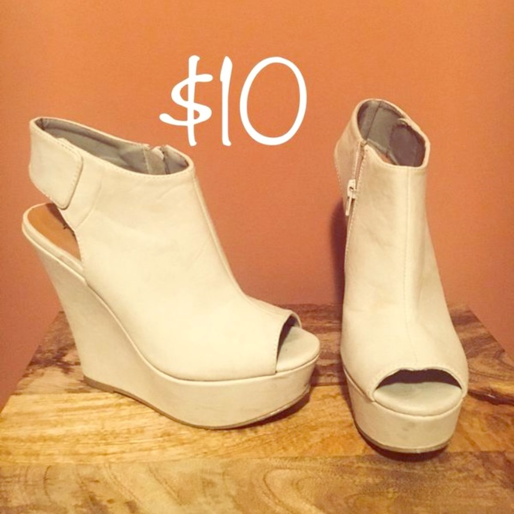 Cream wedges